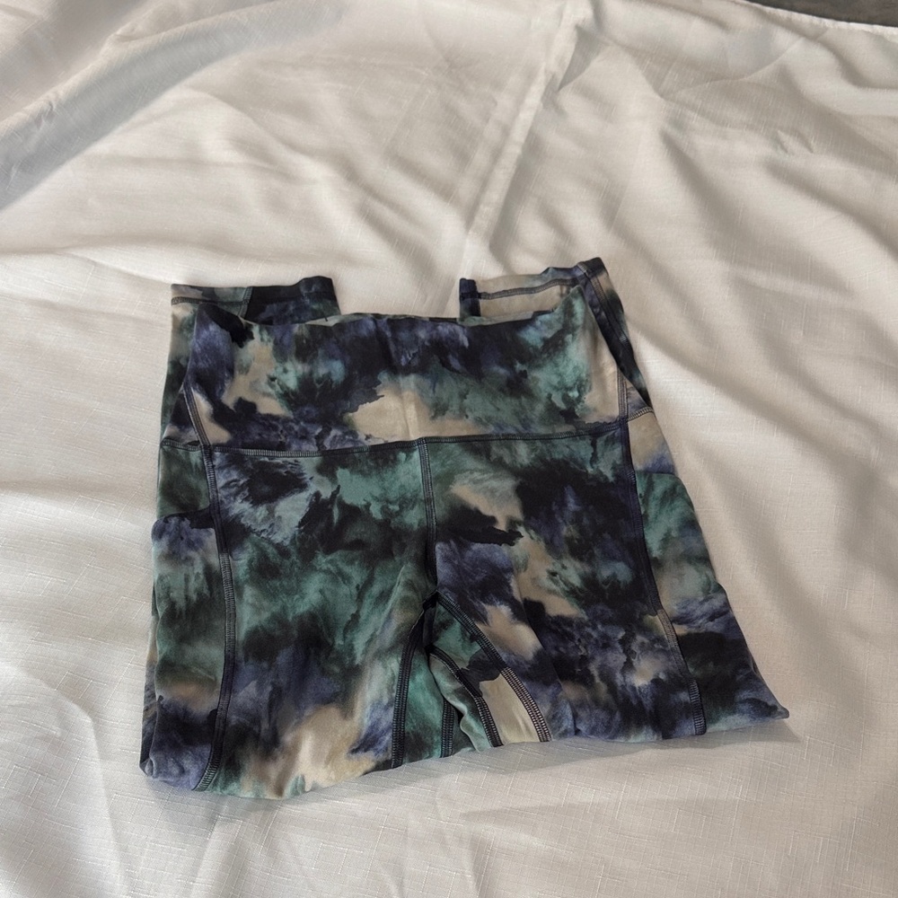 Lululemon Align™ High-Rise Crop